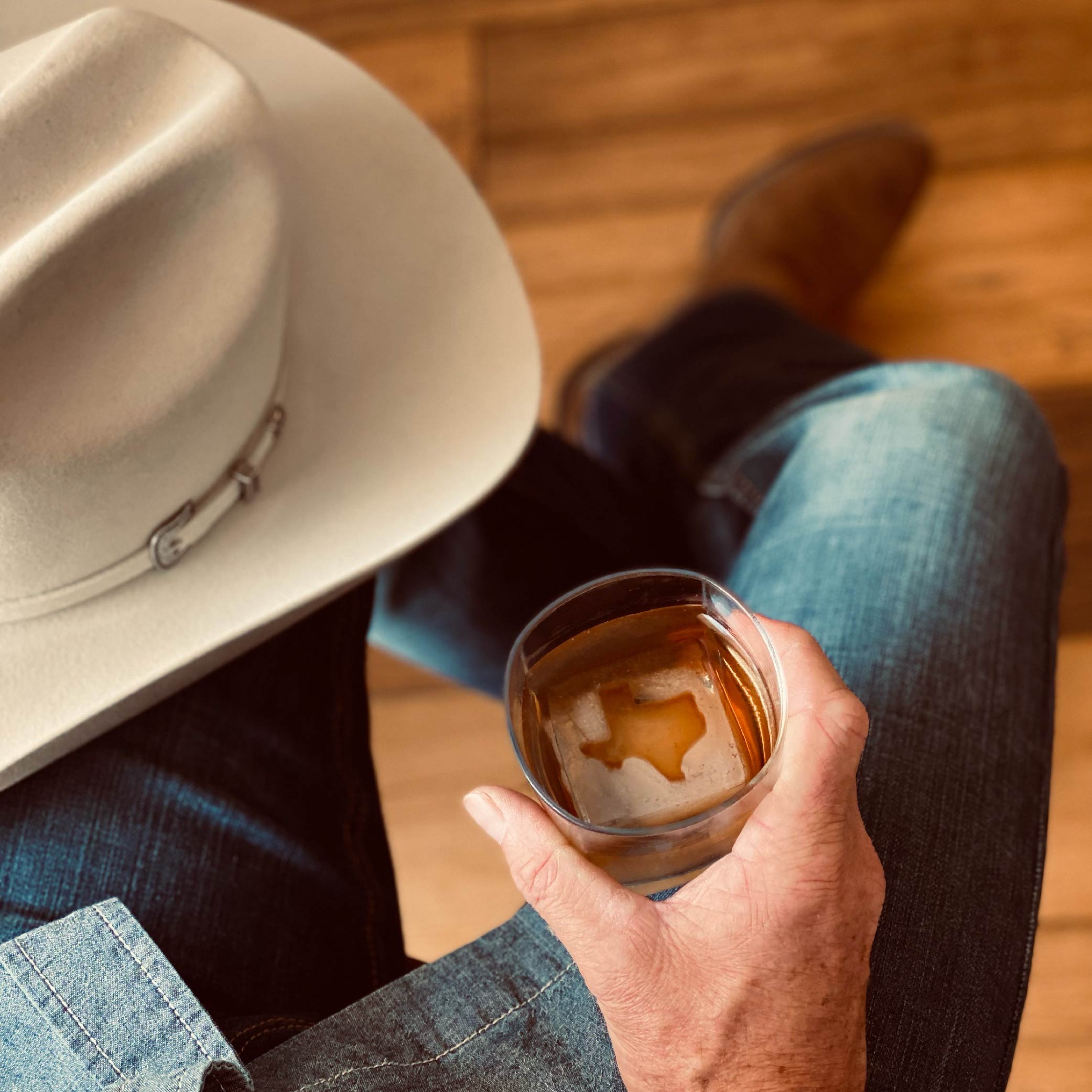 USI Texan Bundle